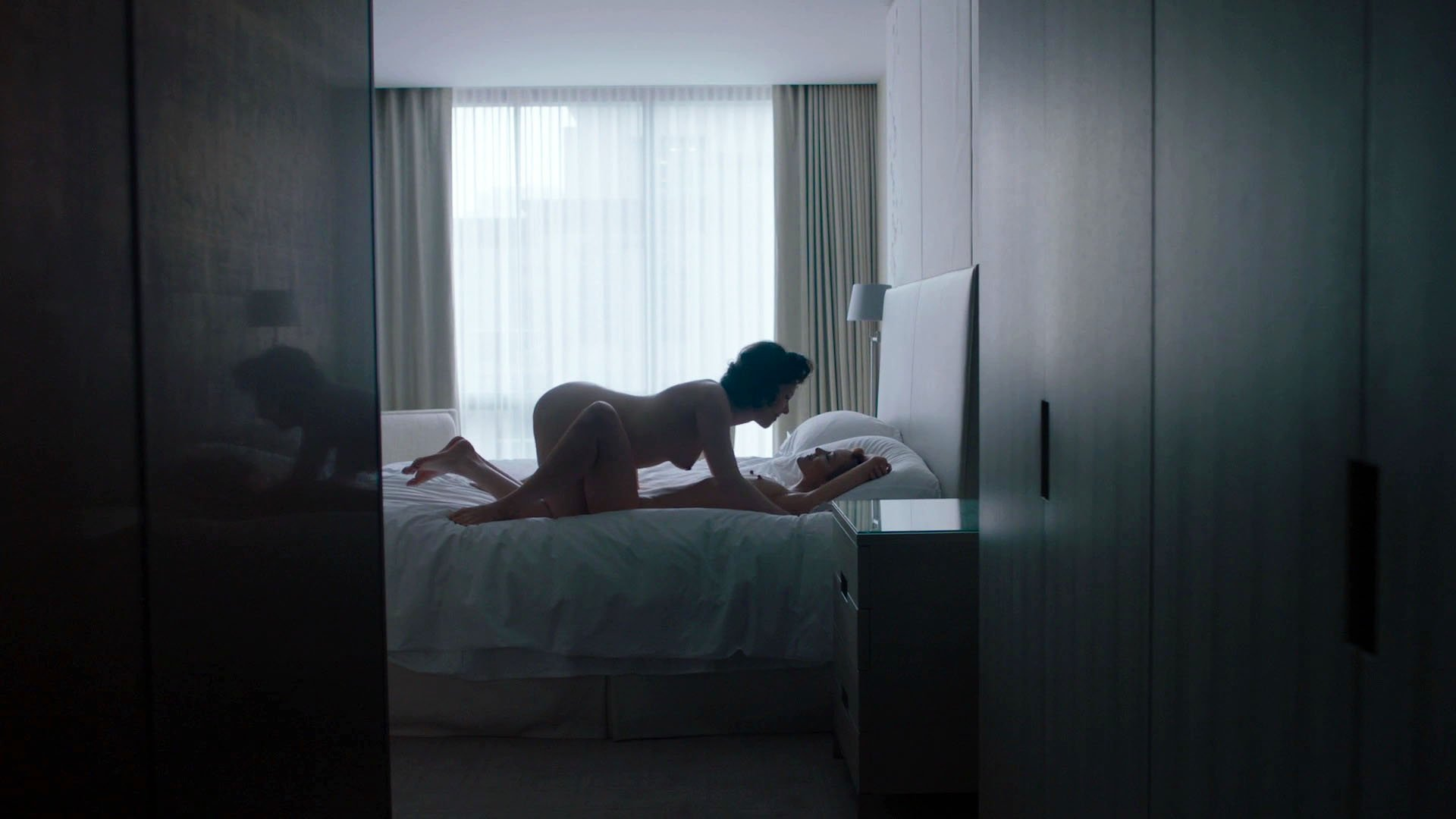 Louisa Krause nude, Anna Friel nude – The Girlfriend Experience s02e03 (2017)
